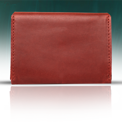 Sophisticated Leather Card Holder - Practical Elegance for Daily Essentials