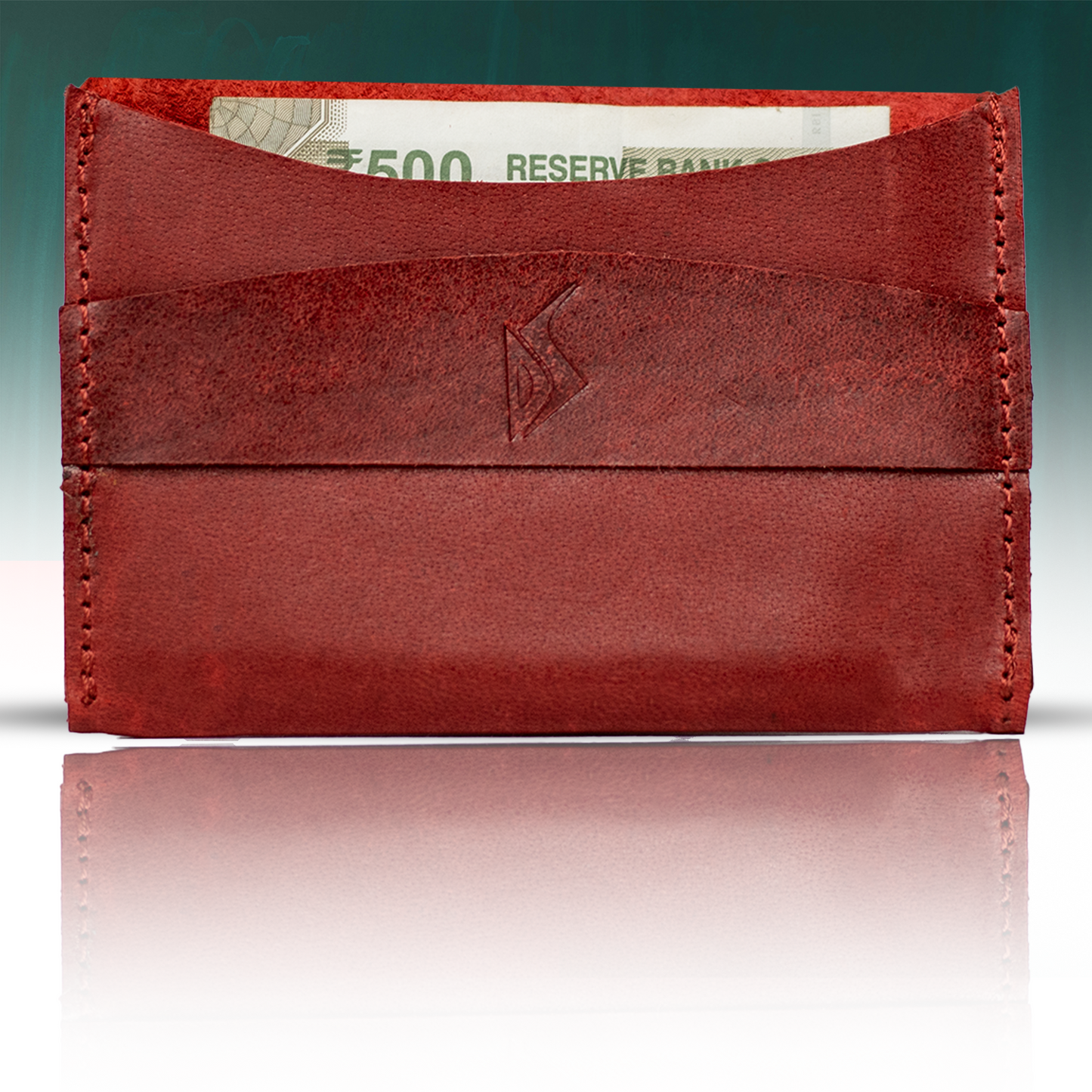 Sophisticated Leather Card Holder - Practical Elegance for Daily Essentials