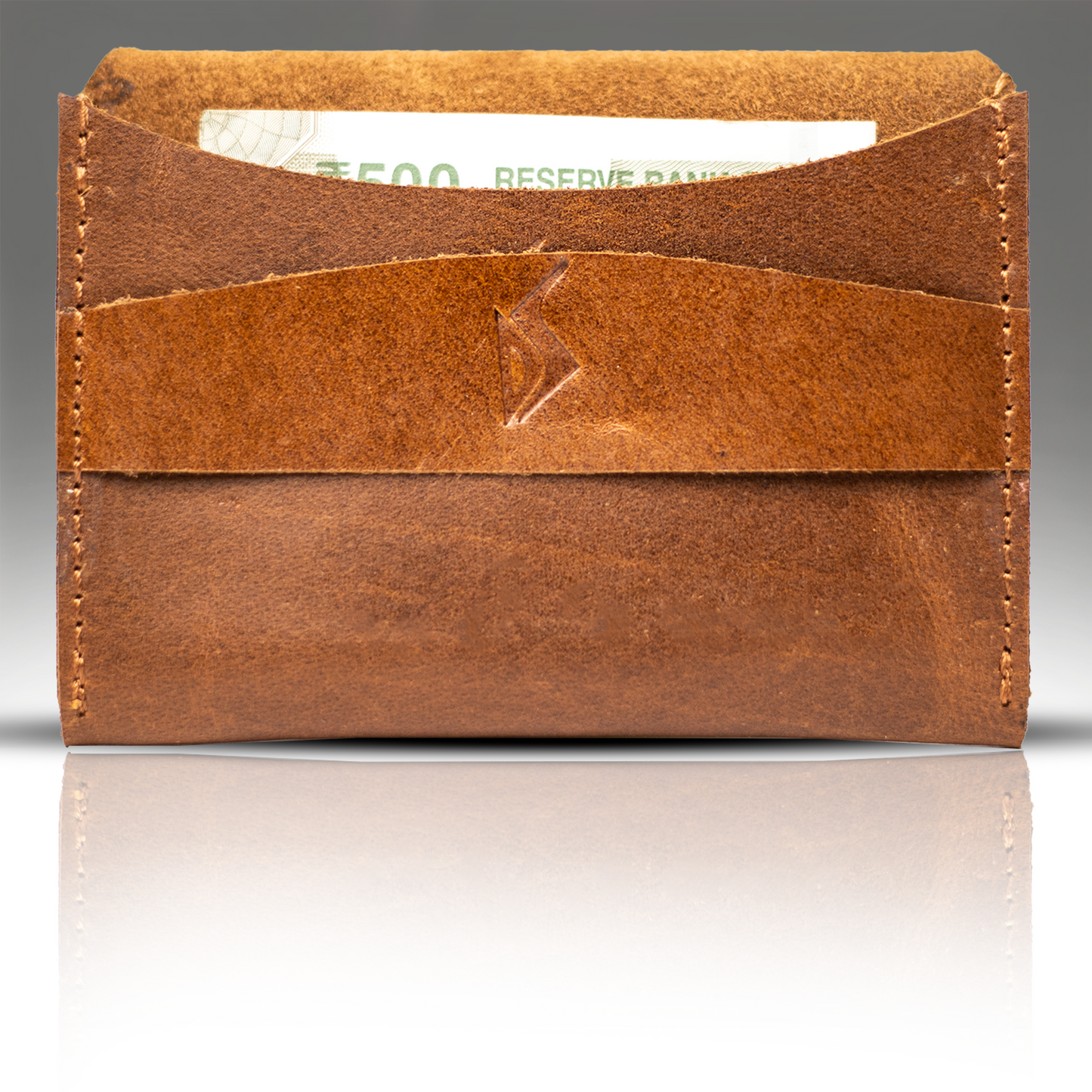 Sophisticated Leather Card Holder - Practical Elegance for Daily Essentials